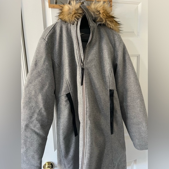 Mia Melon Winter Coat Size L - Picture 4 of 5